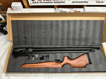 HOT DEALS CHALLENGER STANDARD BIGBORE .51 CALIBER BRAND NEW GUN W/USED STOCK